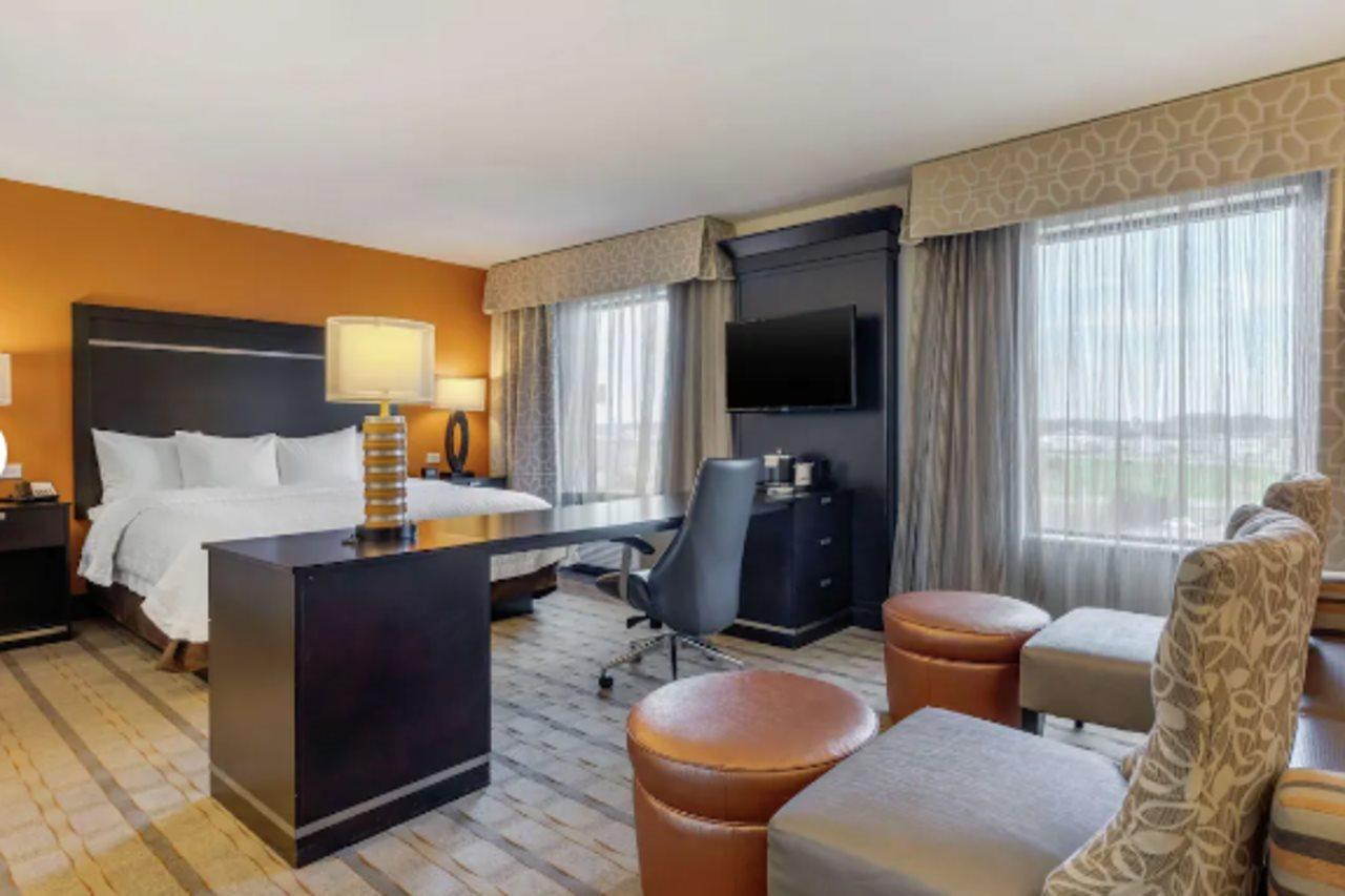 Hampton Inn And Suites Columbus, Ms מראה חיצוני תמונה