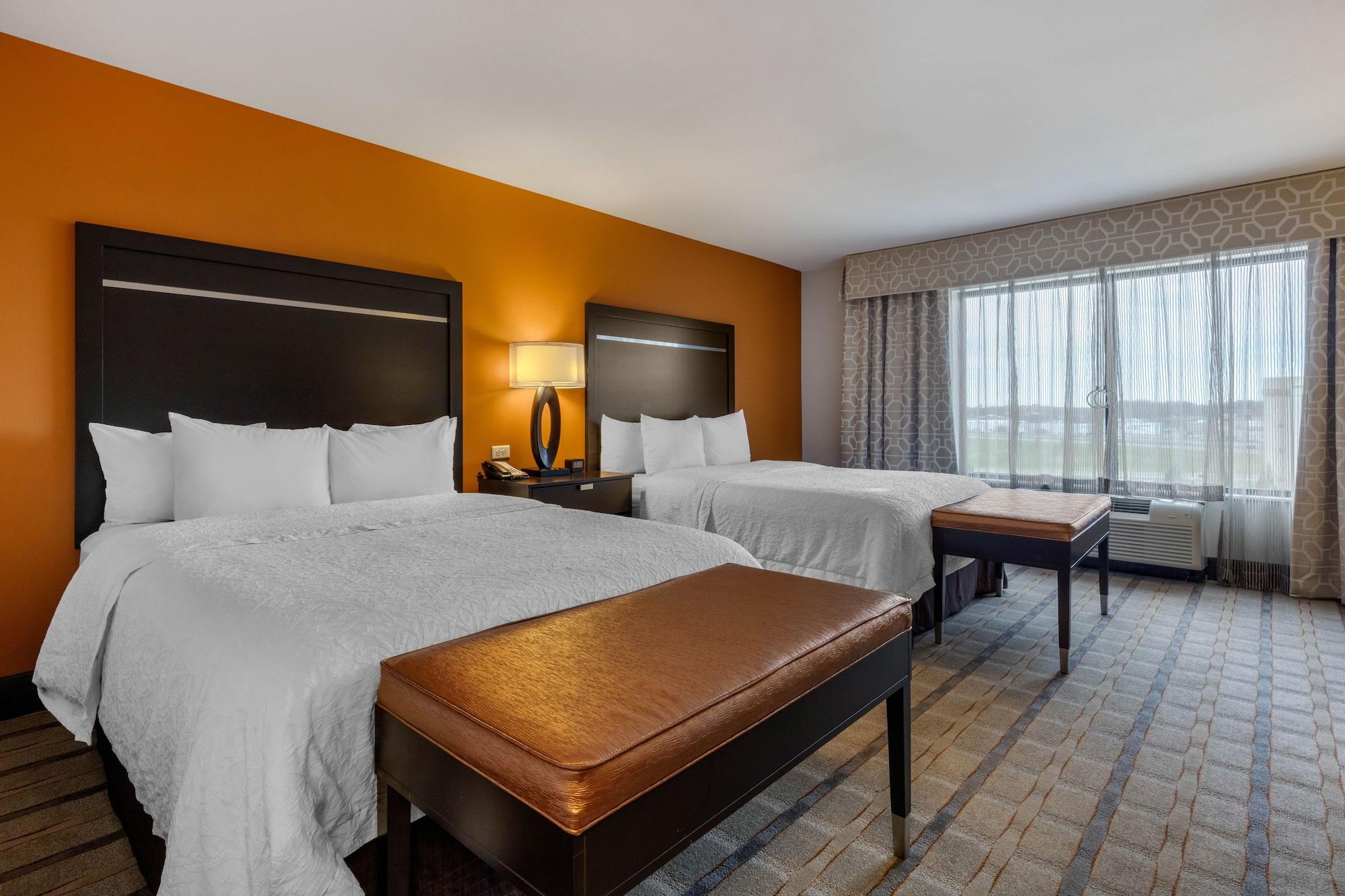 Hampton Inn And Suites Columbus, Ms מראה חיצוני תמונה