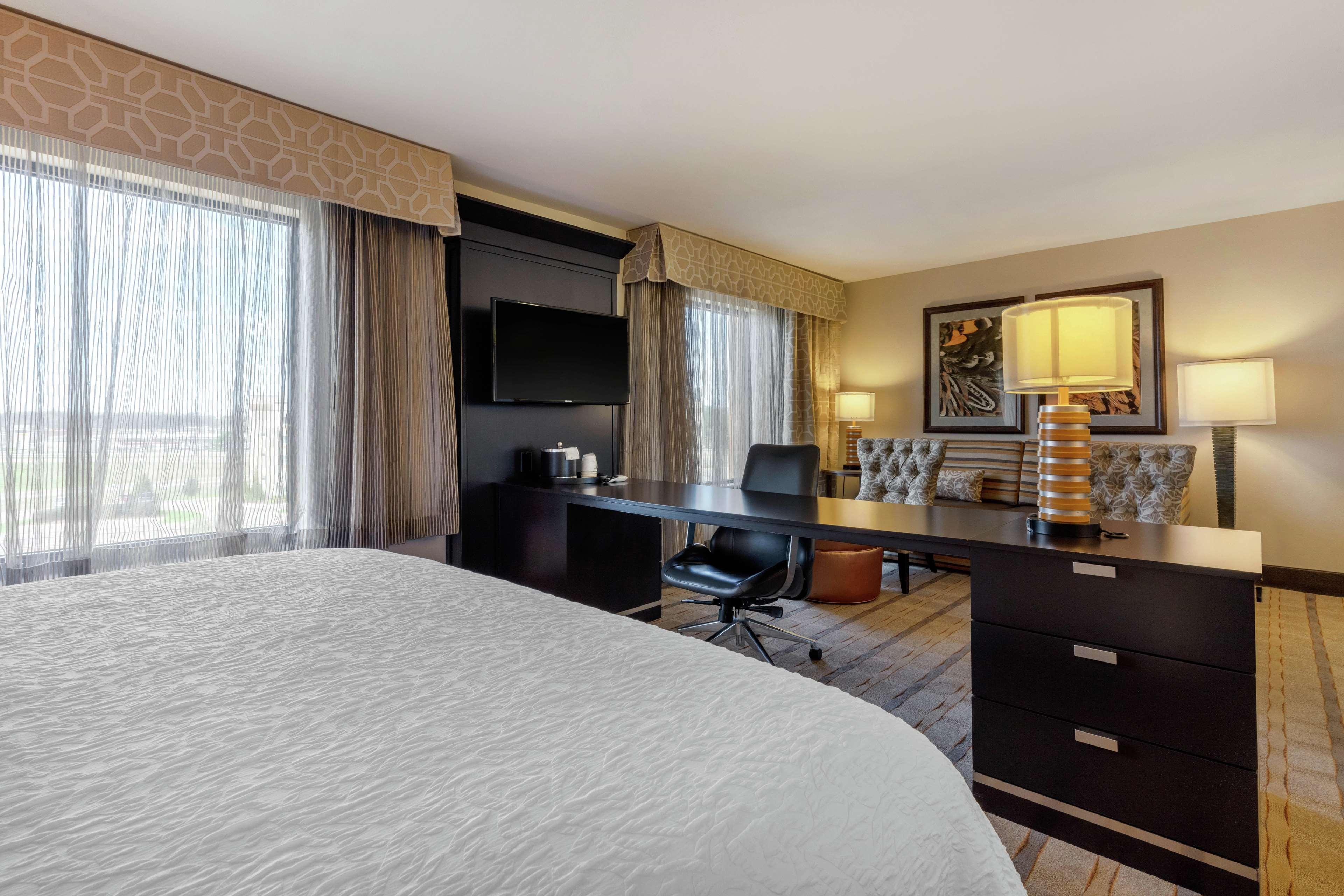 Hampton Inn And Suites Columbus, Ms מראה חיצוני תמונה