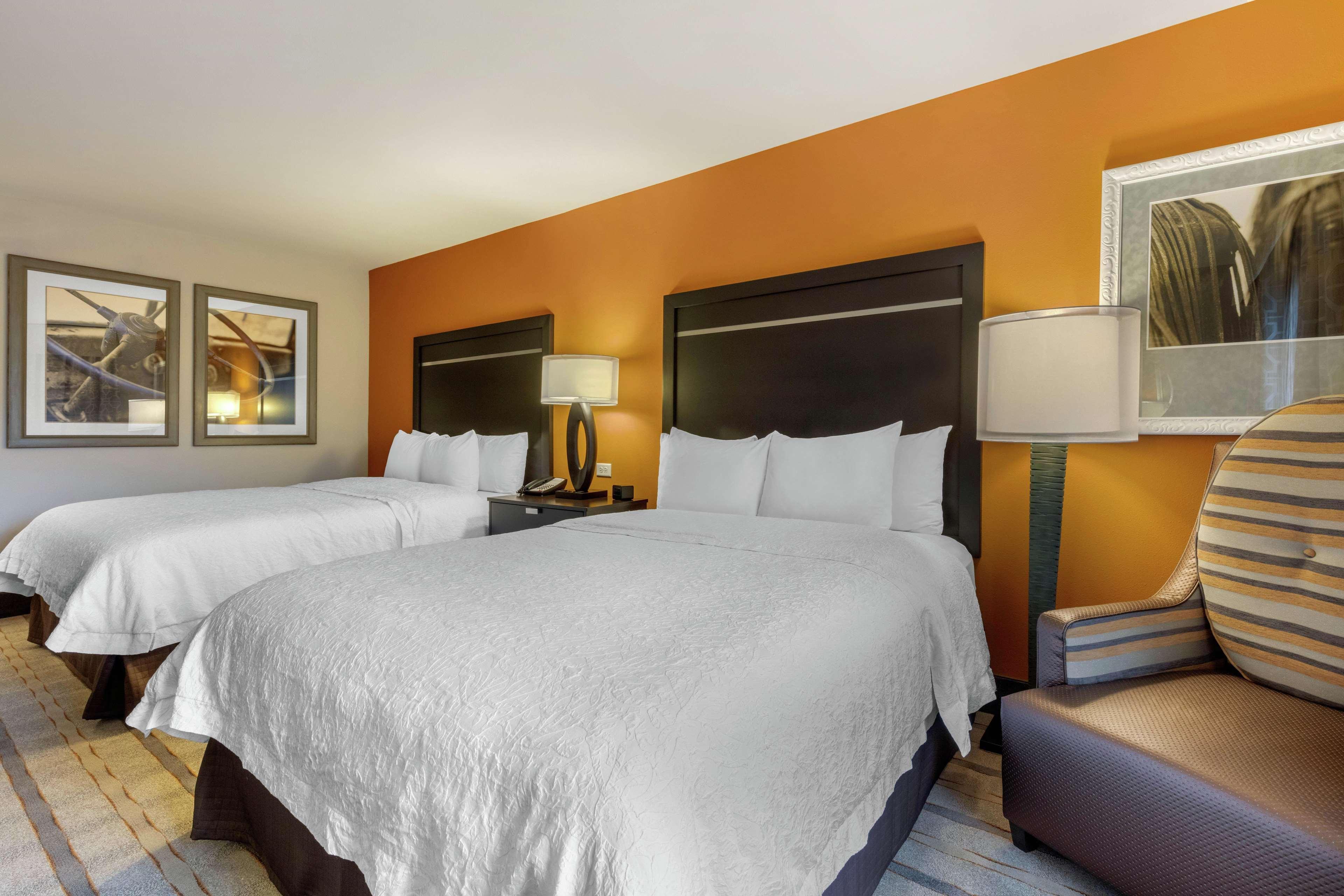 Hampton Inn And Suites Columbus, Ms מראה חיצוני תמונה