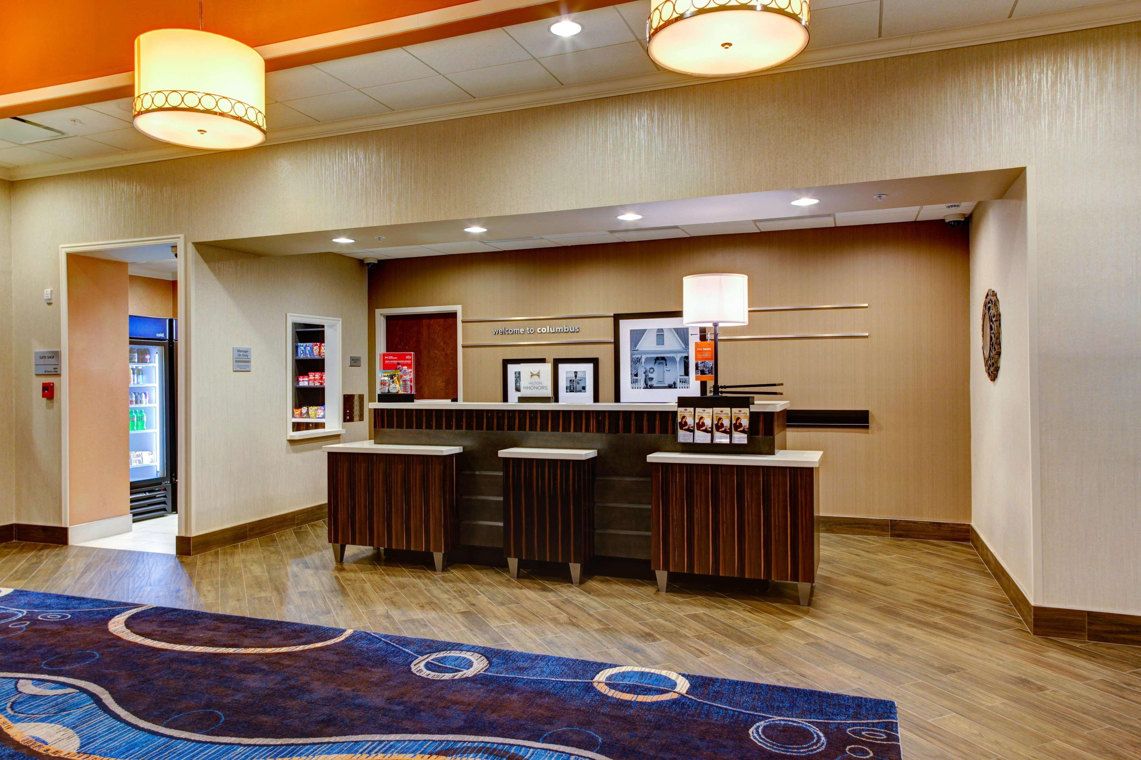 Hampton Inn And Suites Columbus, Ms מראה חיצוני תמונה