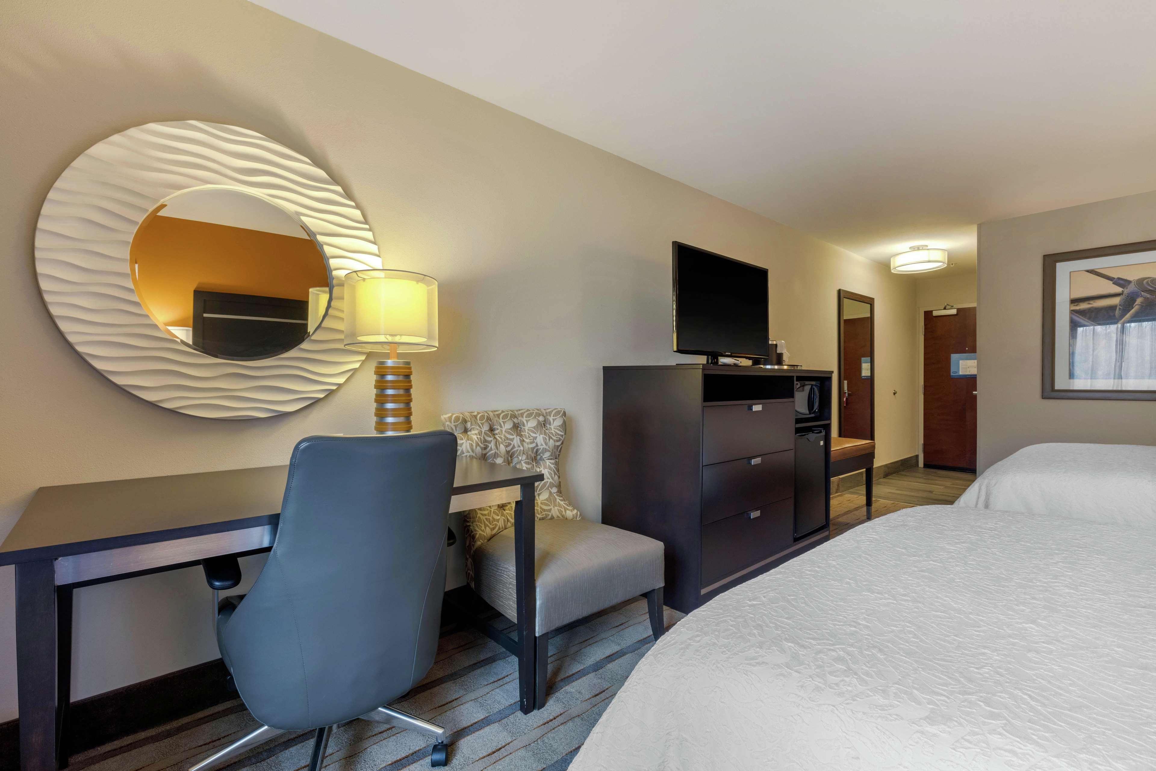 Hampton Inn And Suites Columbus, Ms מראה חיצוני תמונה