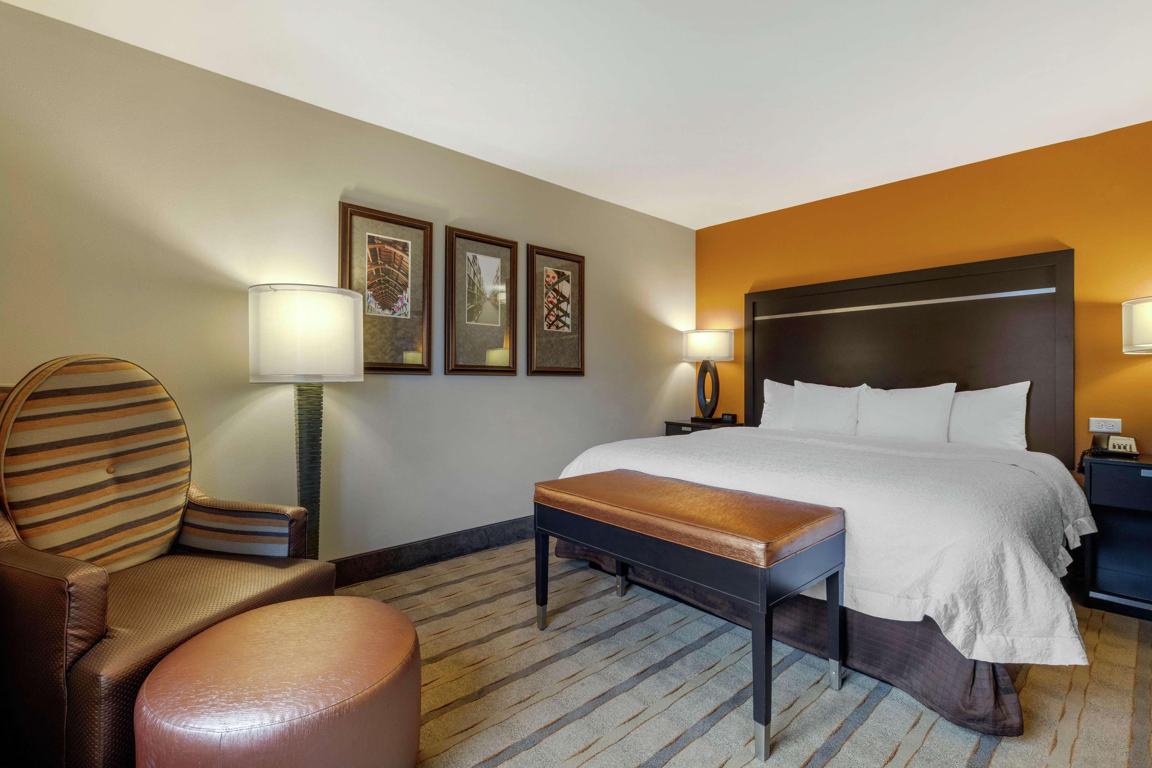 Hampton Inn And Suites Columbus, Ms מראה חיצוני תמונה