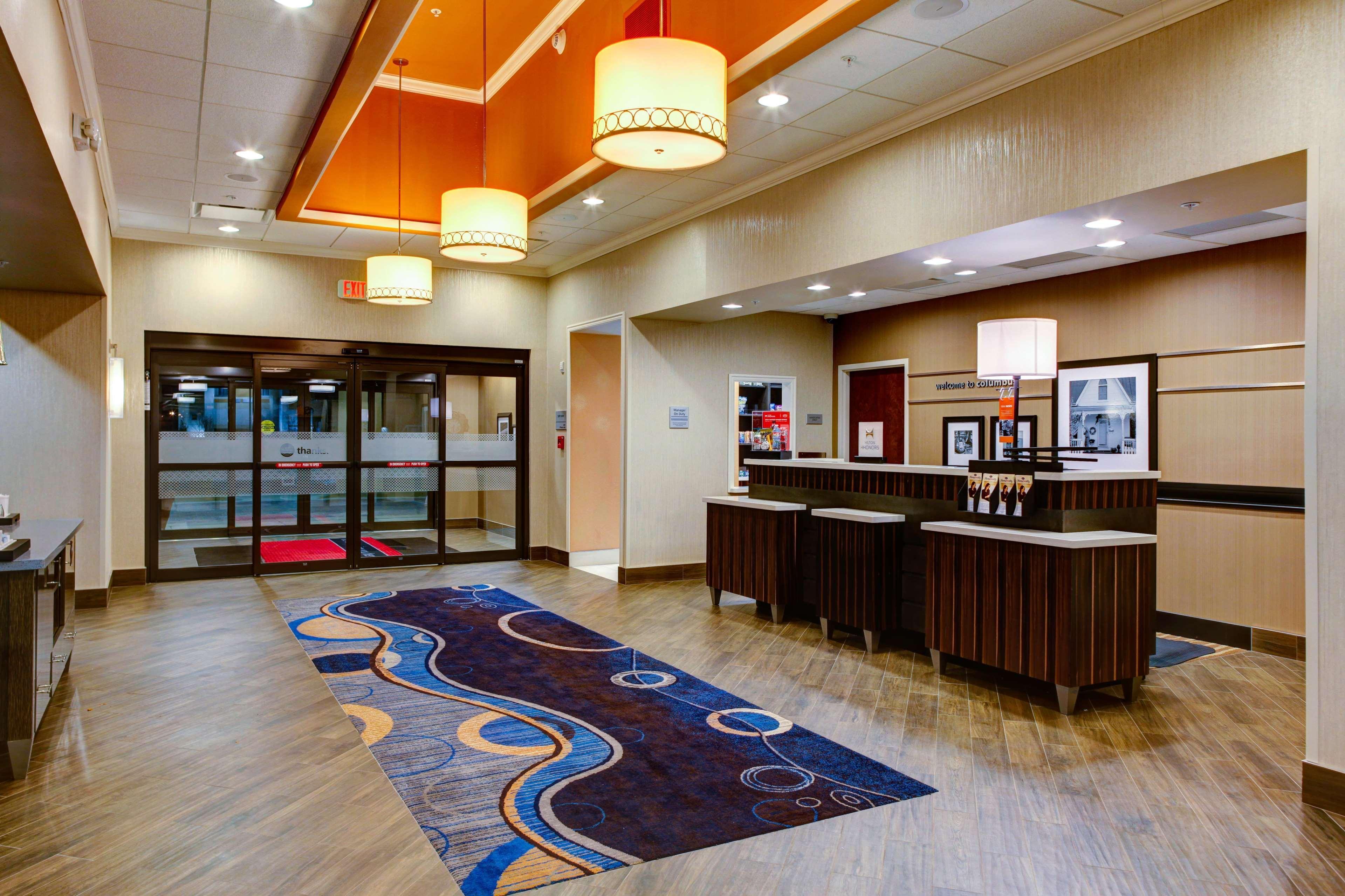 Hampton Inn And Suites Columbus, Ms מראה חיצוני תמונה